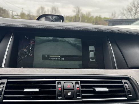 Used 2014 BMW M5 Sedan 4D image 19