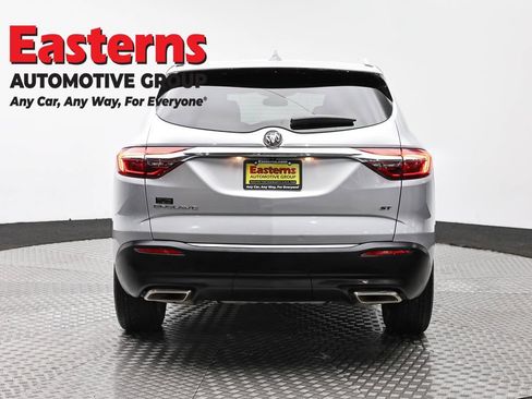 Used 2021 Buick Enclave Essence w/ Sport Touring Edition FWD image 6