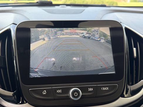 Used 2018 Chevrolet Volt LT w/ LT Driver Confidence Package FWD image 13
