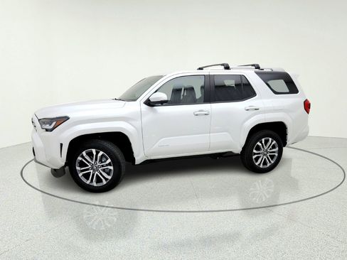 Used 2026 Toyota 4Runner Limited AWD/4WD image 15