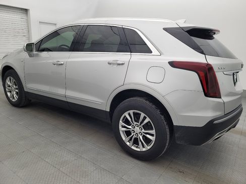 Used 2020 Cadillac XT5 Premium Luxury FWD image 3