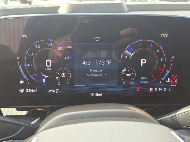 Used 2025 Chevrolet Tahoe Z71 w/ Comfort Package AWD/4WD image 12