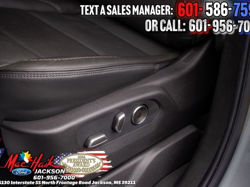 Used 2026 GMC Sierra 1500 Denali w/ Denali Reserve Package AWD/4WD image 10