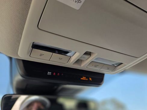 Certified 2025 MAZDA CX-30 AWD 2.5 S w/ Preferred Package image 29