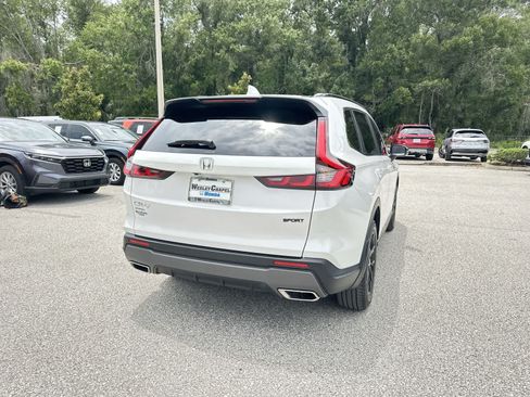 Used 2024 Honda CR-V Sport image 6