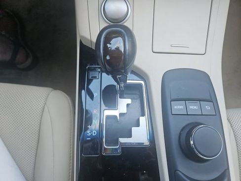 Used 2015 Lexus ES 350 w/ Premium Package FWD image 25