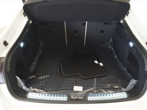 New 2025 Audi A5 2.0T Prestige image 12