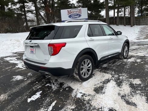 Used 2022 Ford Explorer Limited image 6