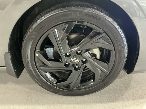 Certified 2026 Hyundai Elantra Sport FWD image 5