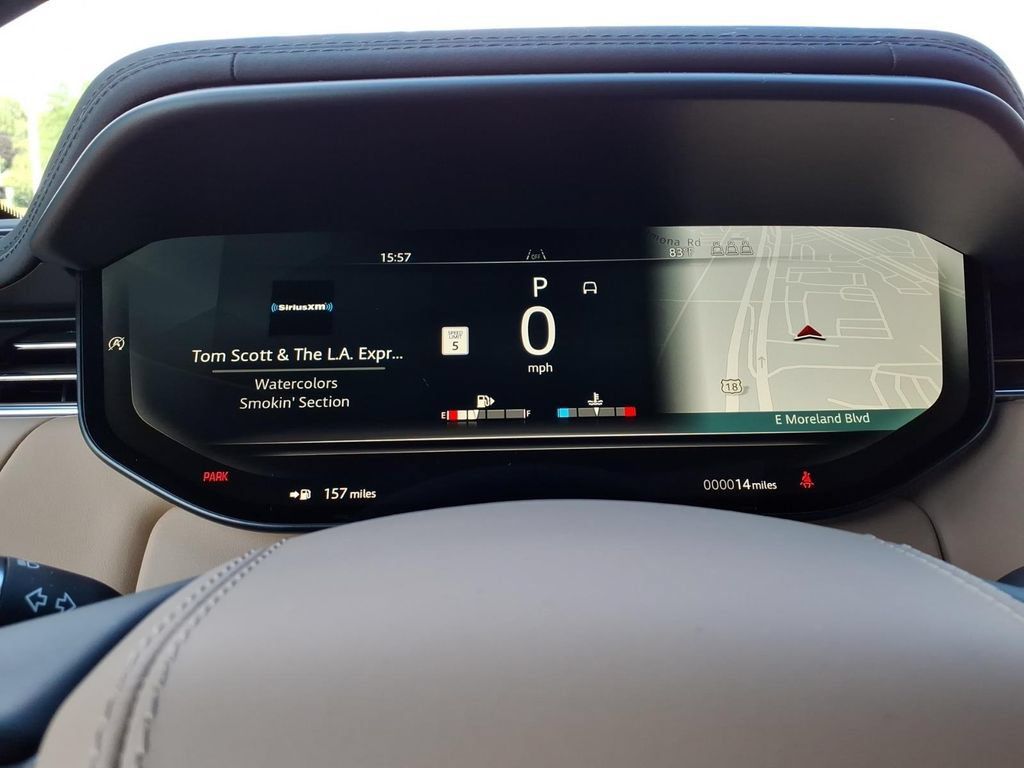 New 2027 Land Rover Range Rover Sport SE AWD/4WD image 13
