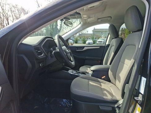 Used 2022 Ford Escape SE w/ Cold Weather Package AWD/4WD image 14