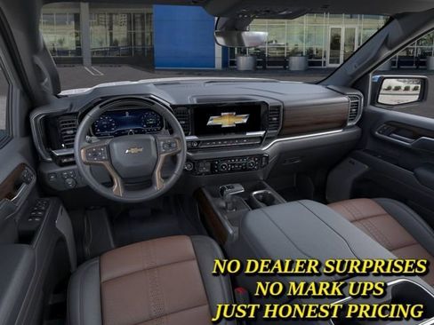 New 2026 Chevrolet Silverado 1500 High Country AWD/4WD image 15
