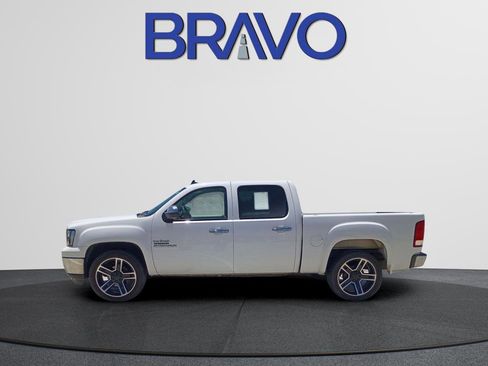 Used 2012 GMC Sierra 1500 SLE w/ Texas Edition RWD image 9