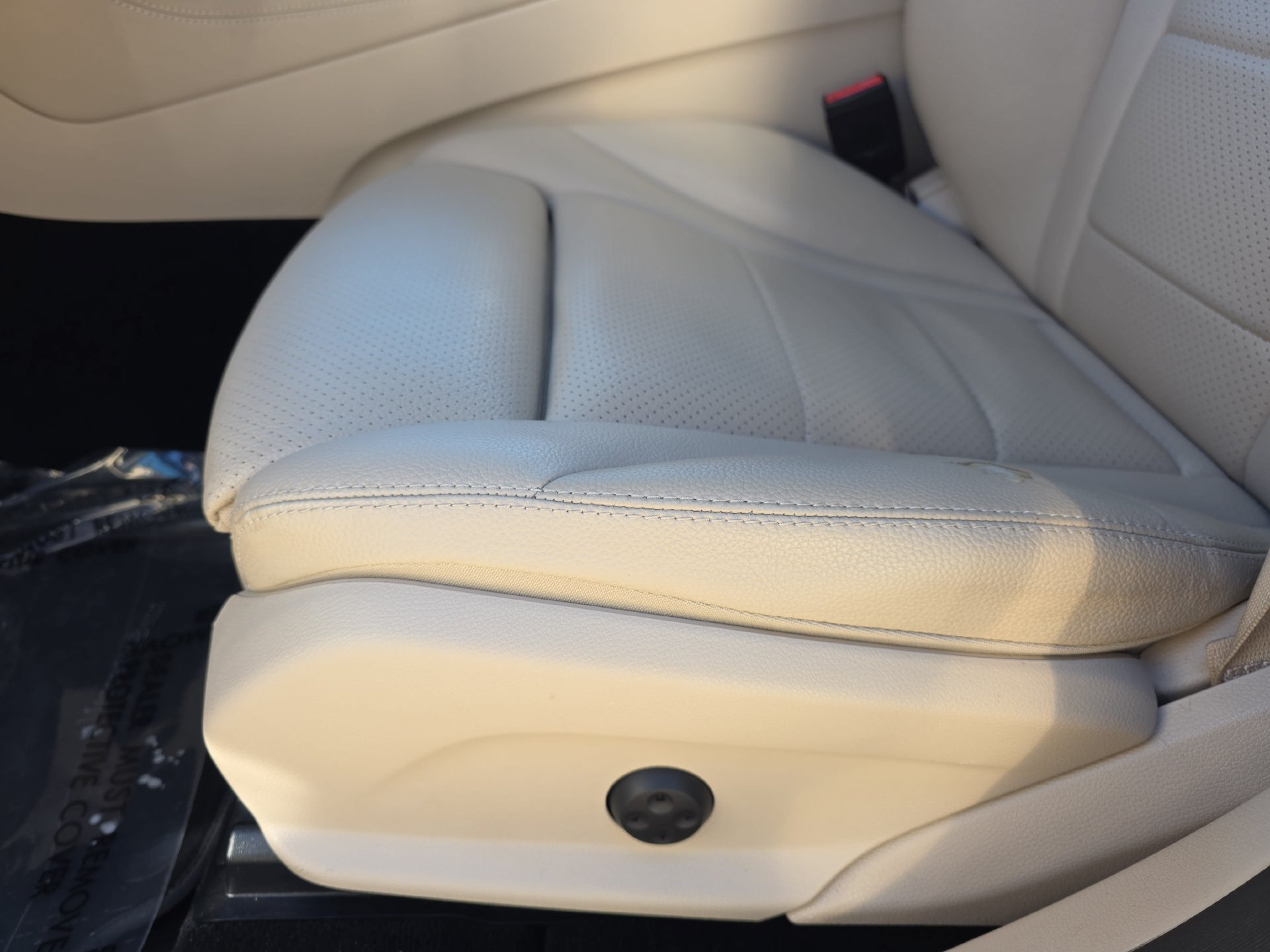 Used 2021 Mercedes-Benz GLC 300 4MATIC image 28