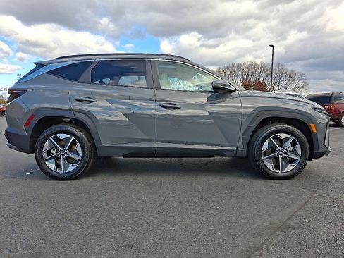 Certified 2025 Hyundai Tucson SEL image 7