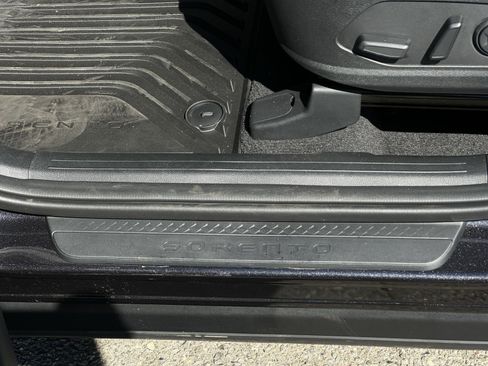 New 2026 Kia Sorento S w/ S Panoramic Sunroof Package FWD image 26