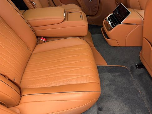 Used 2022 Bentley Flying Spur W12 image 62