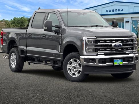 New 2026 Ford F250 XLT w/ XLT Premium Package image 2