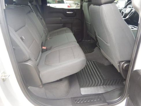 Used 2019 Chevrolet Silverado 1500 LT w/ All-Star Edition image 9