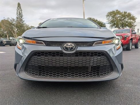Used 2020 Toyota Corolla LE image 9