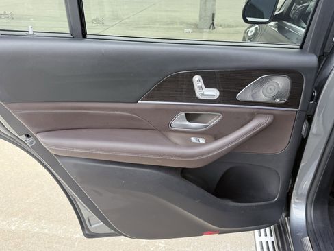 Used 2022 Mercedes-Benz GLS 450 4MATIC image 28