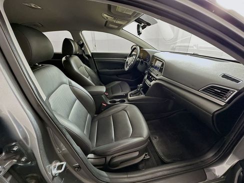 Used 2017 Hyundai Elantra Limited FWD image 26