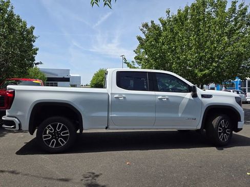 New 2026 GMC Sierra 1500 AT4 w/ Technology Package AWD/4WD image 3
