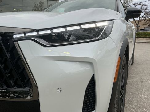 New 2026 INFINITI QX60 Sport w/ Dark Cargo Package image 10