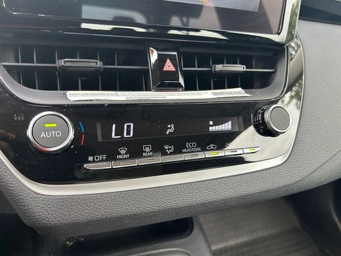 Certified 2024 Toyota Corolla LE FWD image 25