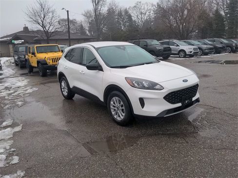 Certified 2022 Ford Escape SE w/ Cold Weather Package image 7