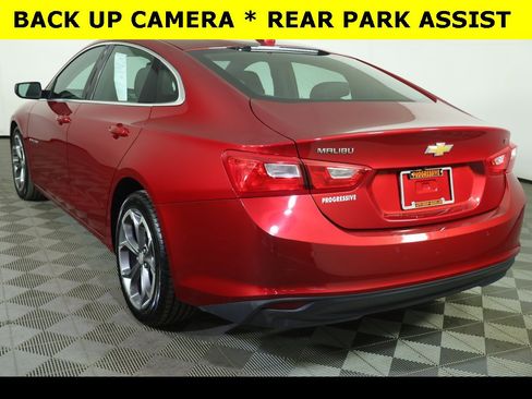 Used 2024 Chevrolet Malibu LT image 9