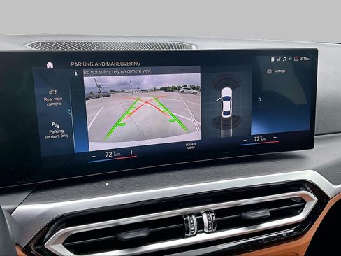 Used 2023 BMW i4 eDrive35 w/ Premium Package RWD image 23