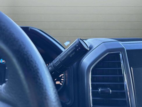 Used 2015 Ford F150 XLT w/ Equipment Group 302A Luxury image 31