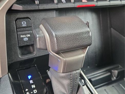 Used 2022 Toyota Tundra SR5 image 15