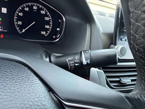 Used 2018 Honda Accord Sport image 37