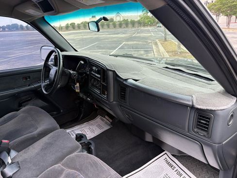 Used 2002 Chevrolet Silverado 1500 LS w/ Heavy Duty Suspension Pkg image 26