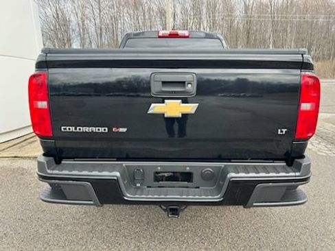 Used 2017 Chevrolet Colorado LT AWD/4WD image 7