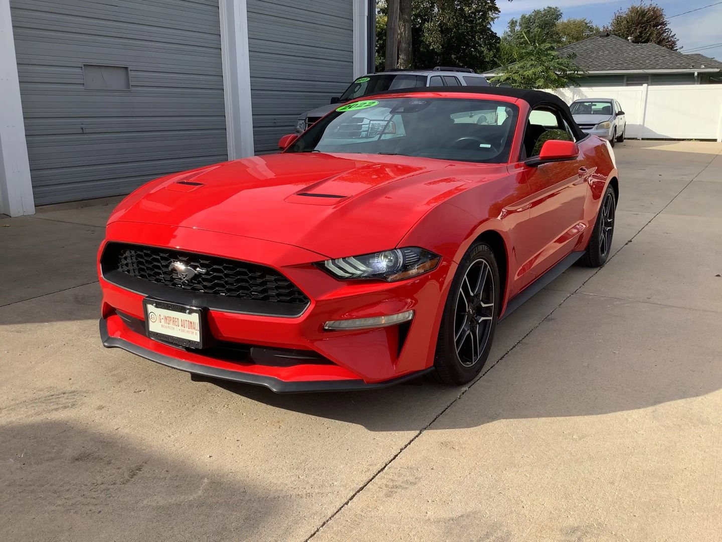 Used 2022 Ford Mustang Premium RWD image 4