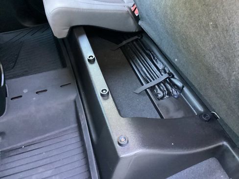 Used 2022 Chevrolet Colorado W/T w/ WT Convenience Package image 36