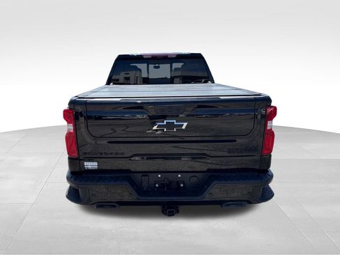 Used 2025 Chevrolet Silverado 1500 High Country w/ Midnight Edition AWD/4WD image 7