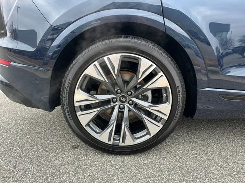 New 2026 Audi Q8 Premium Plus image 23