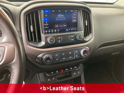 Used 2022 GMC Canyon AT4 AWD/4WD image 2