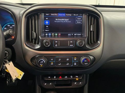 Used 2022 Chevrolet Colorado Z71 image 33