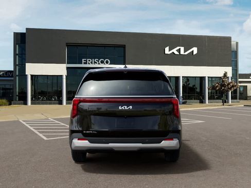 New 2026 Kia Carnival EX FWD image 5