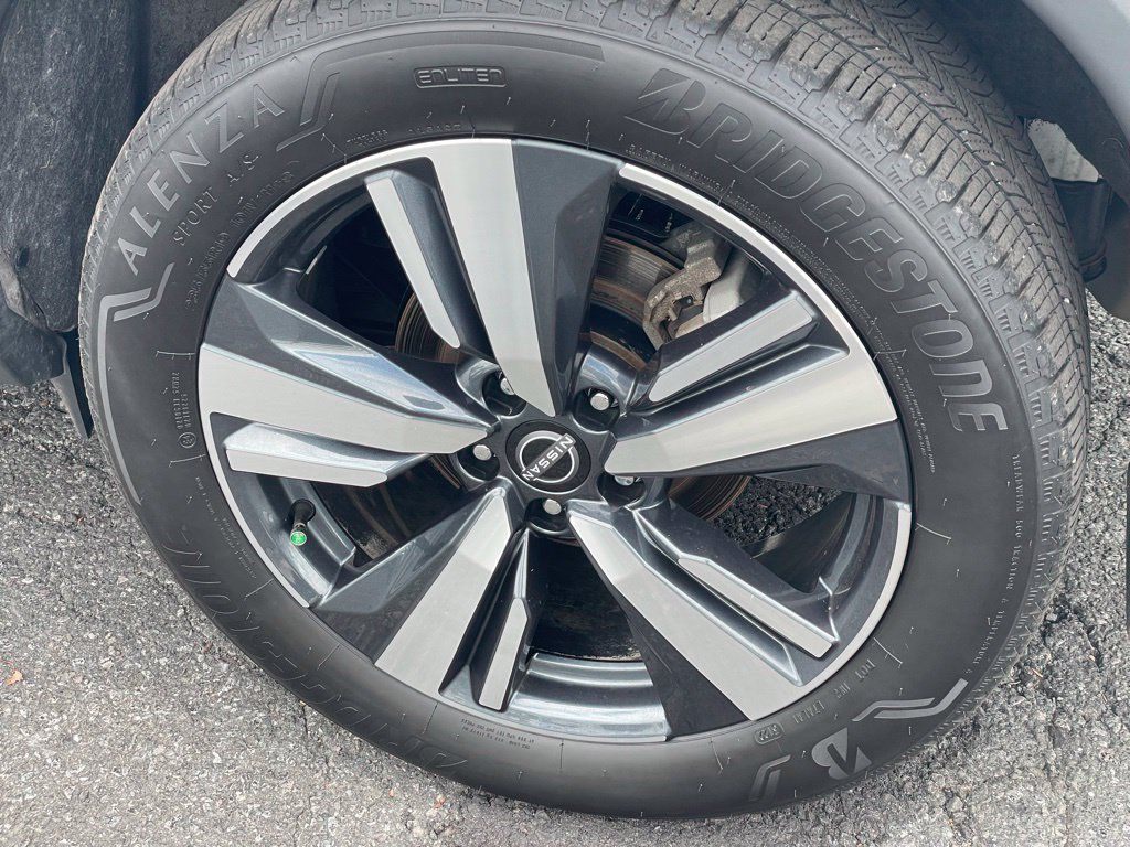 Certified 2023 Nissan Rogue SL w/ SL Premium Package AWD/4WD image 22