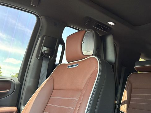 Used 2023 GMC Yukon Denali Ultimate AWD/4WD image 21