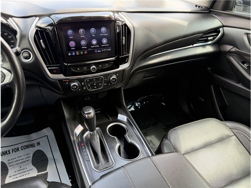 Used 2020 Chevrolet Traverse Premier FWD image 45