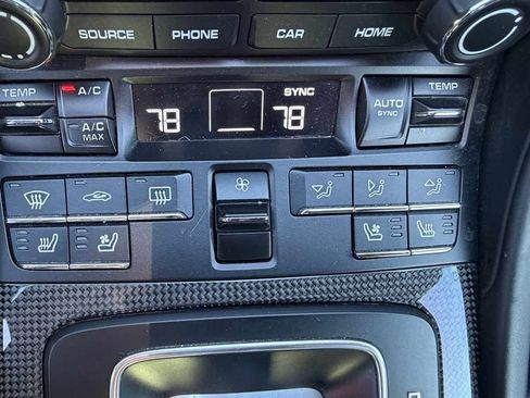 Used 2019 Porsche 911 Turbo S image 22