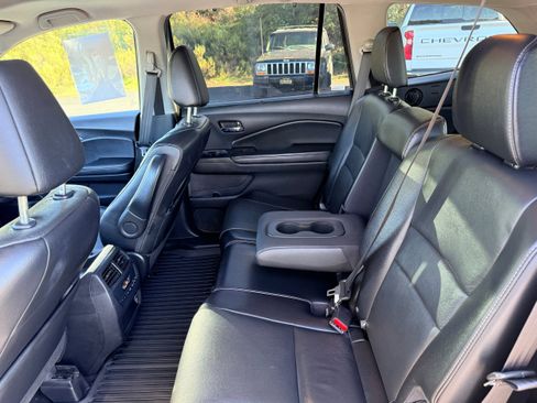 Used 2021 Honda Pilot Special Edition image 12