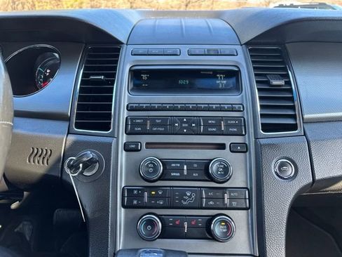 Used 2012 Ford Taurus SEL image 20